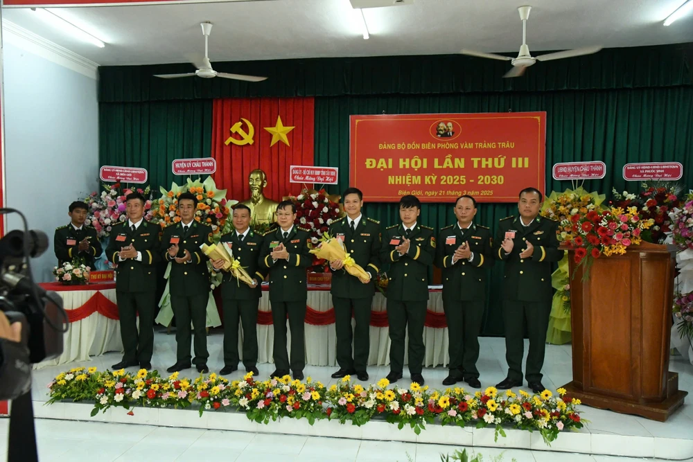 Đồn Biên phòng-1.jpg
