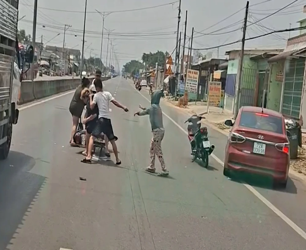 va chạm giao thông.jpg