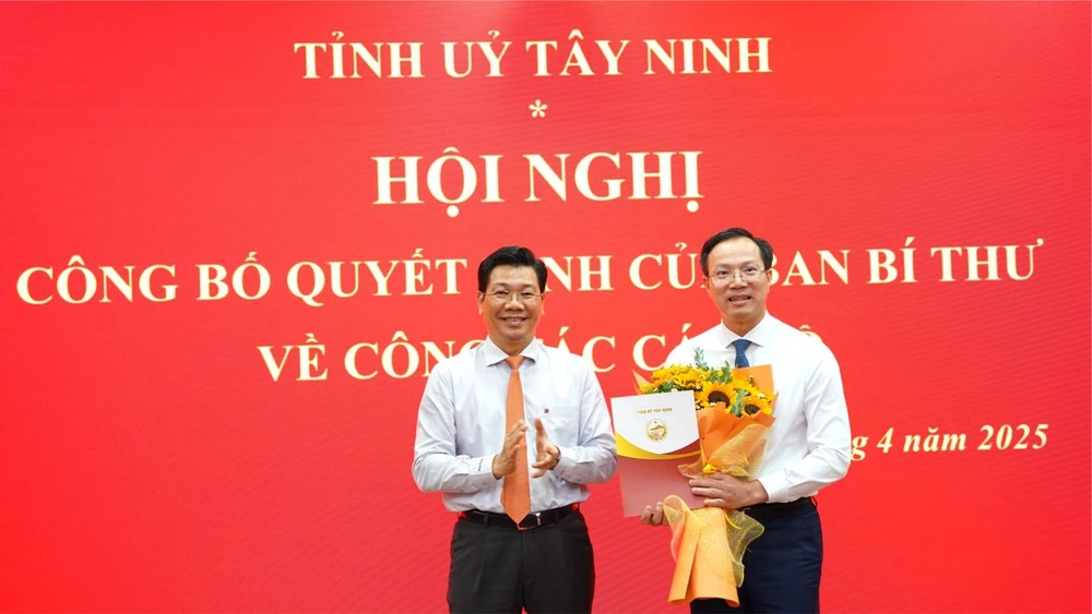 Hiệu trưởng Trường ĐH Luật Hà Nội.jfif