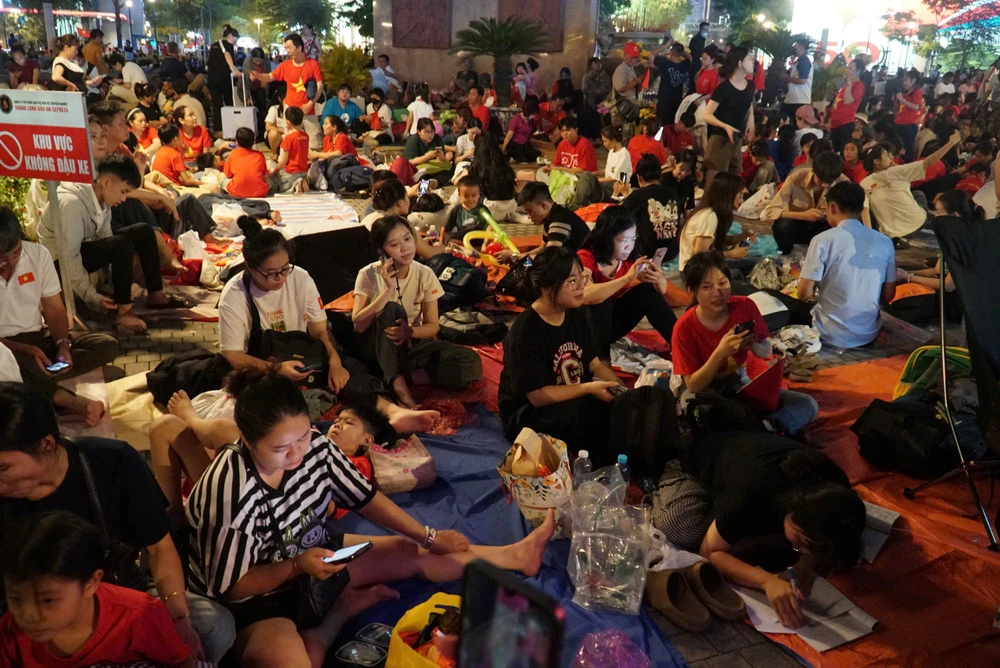 Phố đi bộ Nguyễn Huệ (19).jpg