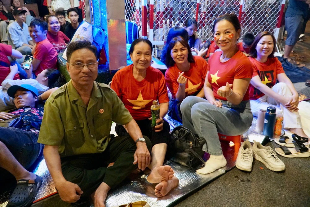 Phố đi bộ Nguyễn Huệ (20).jpg