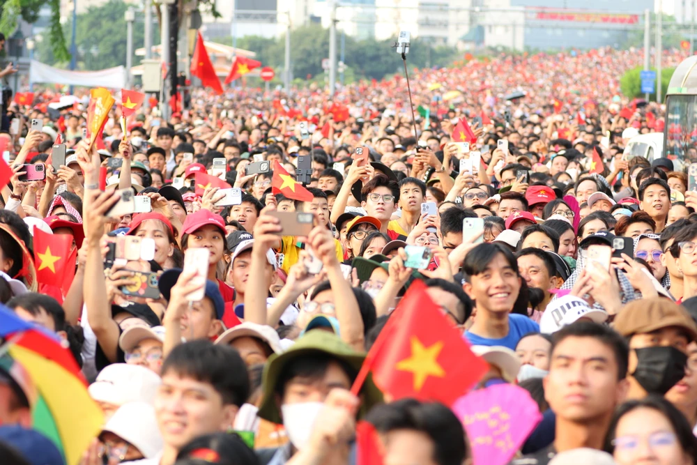 đoàn diễu binh (21).JPG