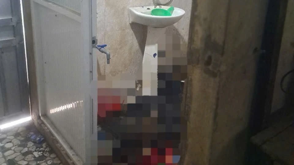 thi thể đang phân hủy (2).jpg