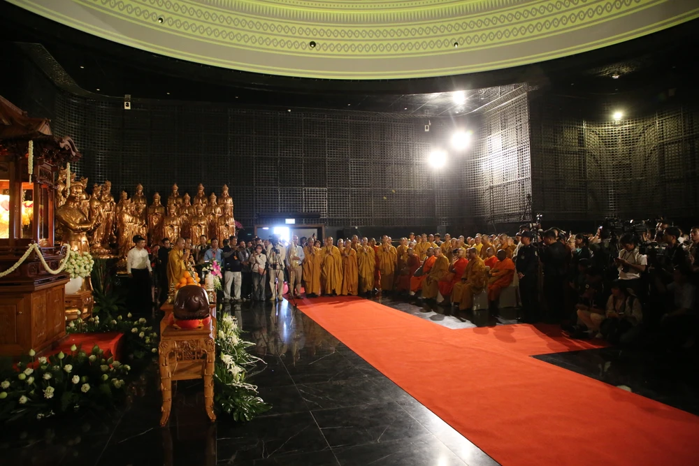 xá lợi Đức Phật (7).JPG