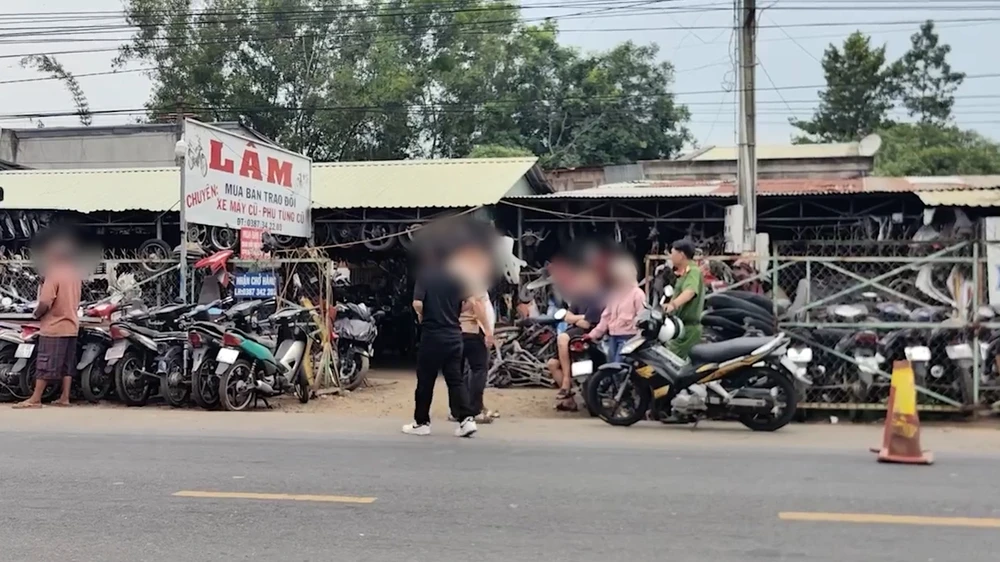 xe máy không giấy.jpg