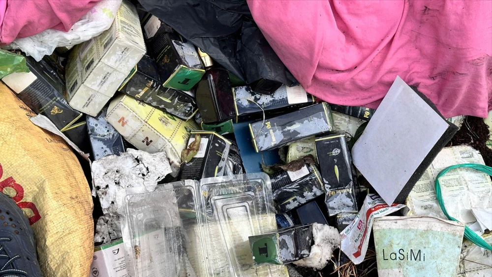 mỹ phẩm nghi hàng giả (2).jpg