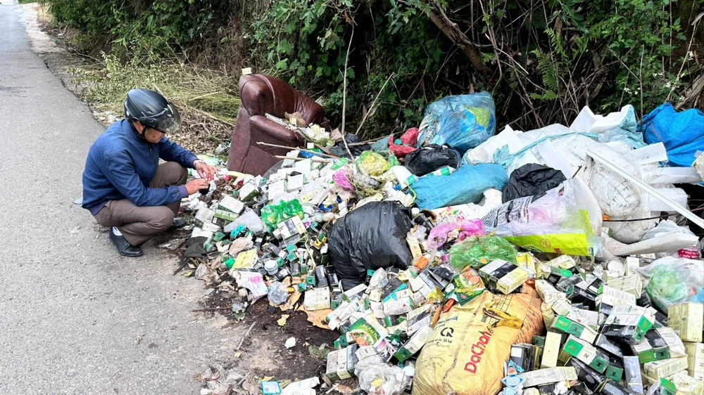 mỹ phẩm nghi hàng giả (4).jpg