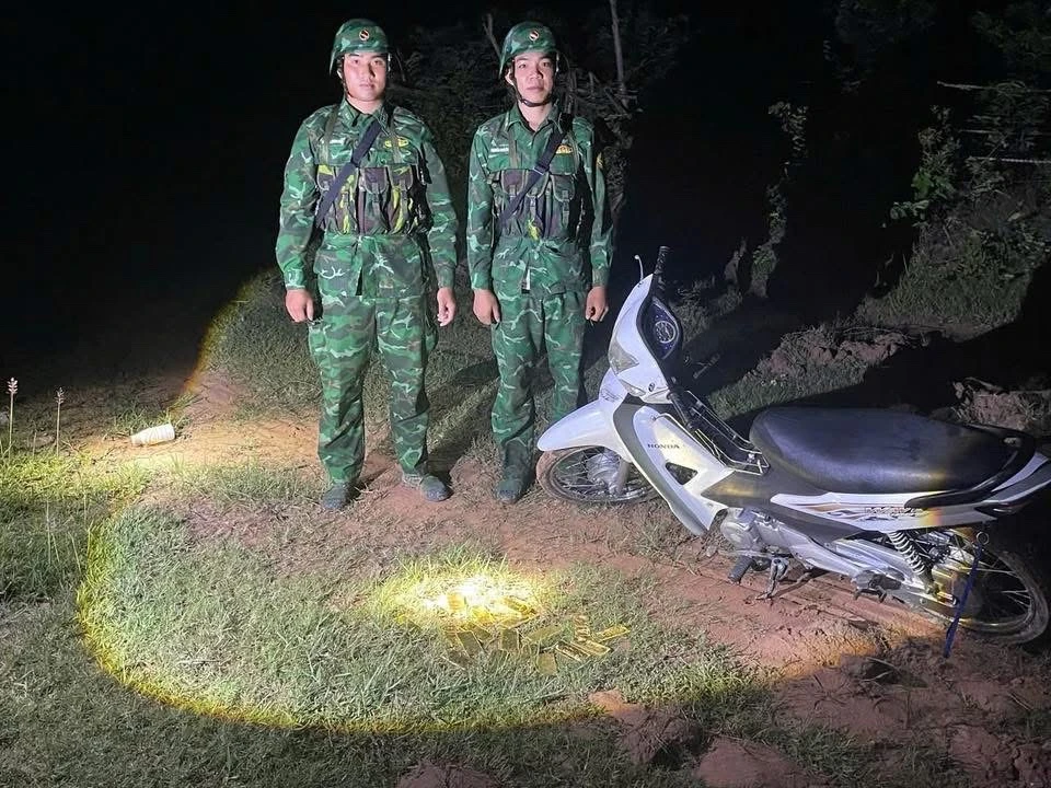 Phát hiện 18kg vàng.jpg