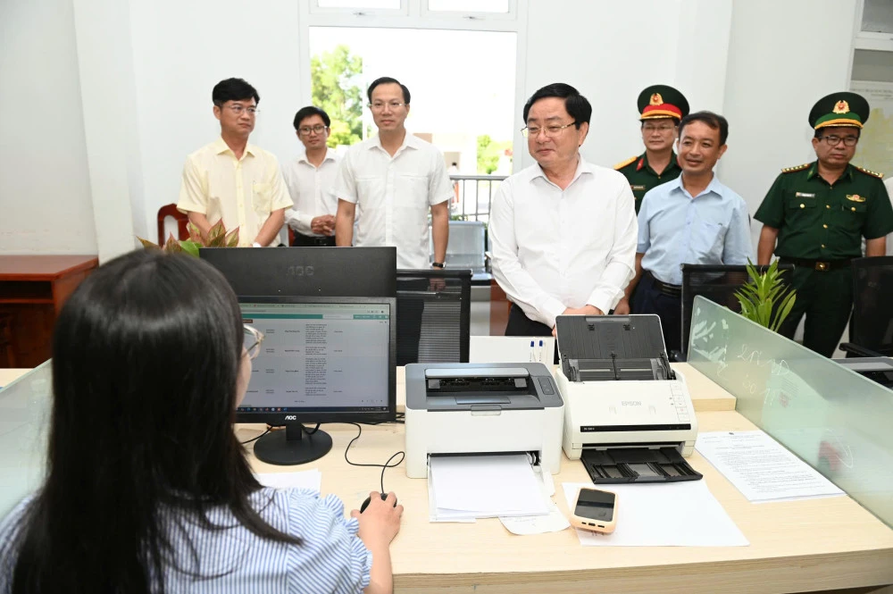 bí thư tỉnh uỷ tây ninh-2.jpg