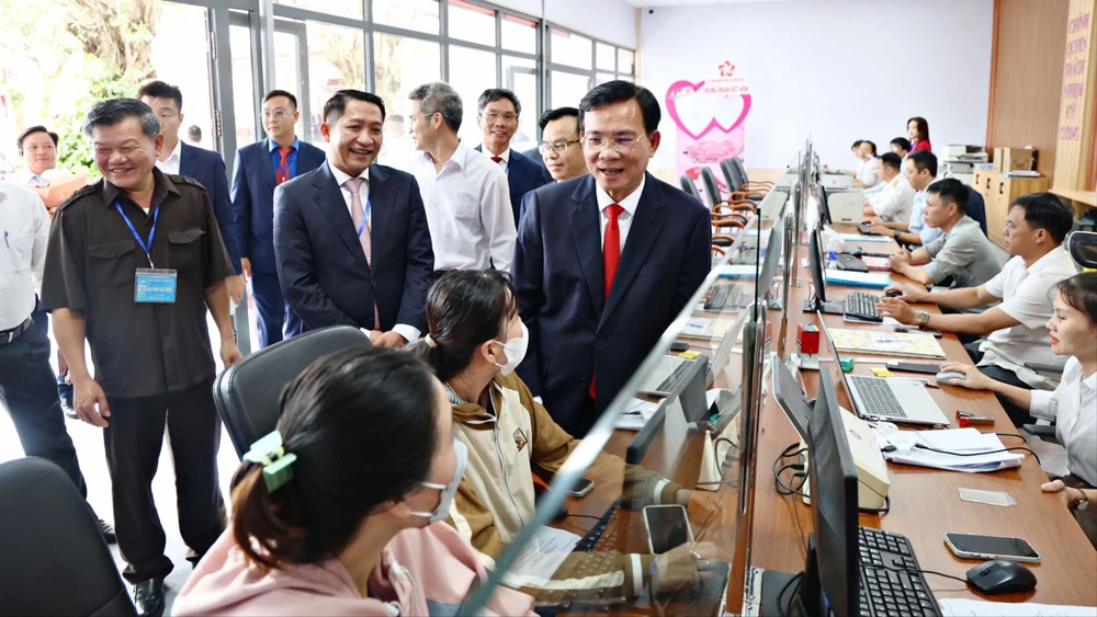 chính quyền địa phương hai cấp.jpg