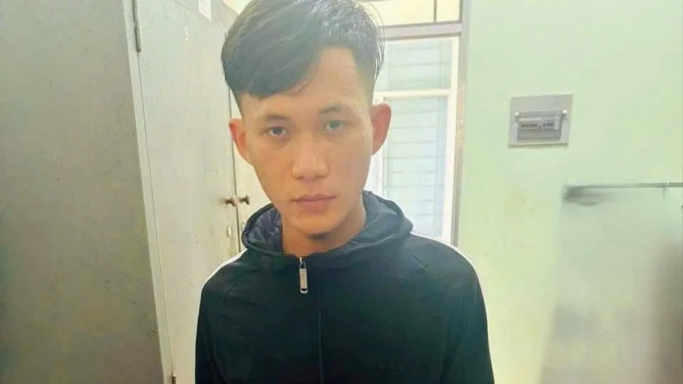 cướp giật vàng.jpg