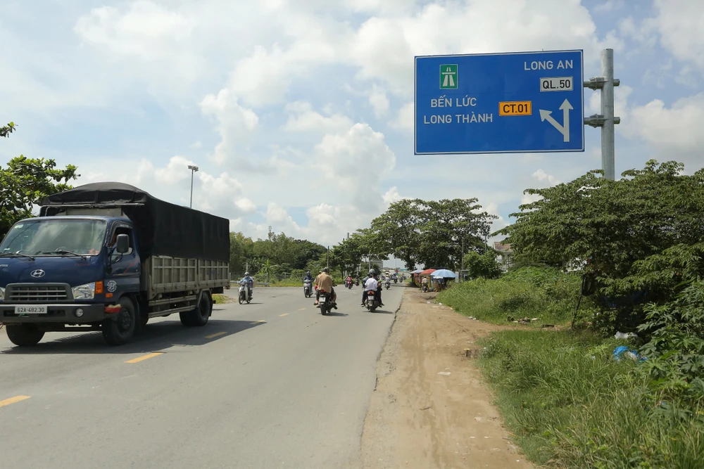 quốc lộ 50-9.jpg