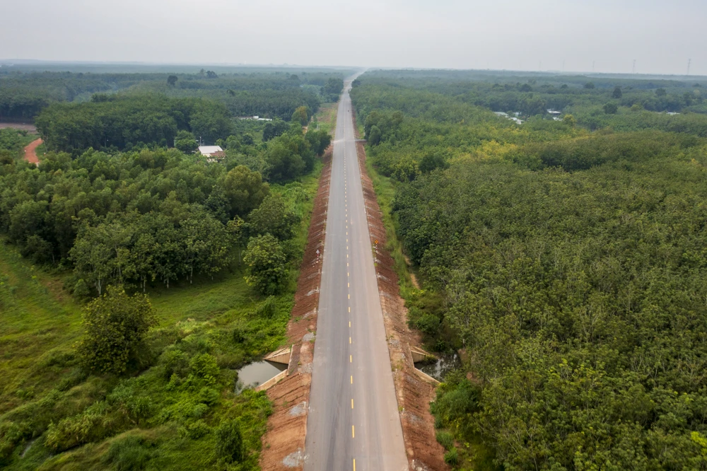 đường hồ chí minh-15.jpg