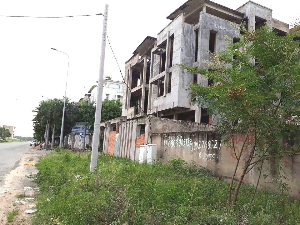 nghĩa trang, khu đô thị cao cấp, dự án biệt thự, nhà giàu