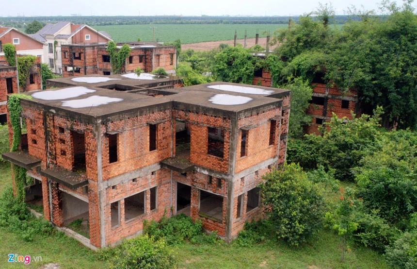 Biet thu, nha pho 'bi bo quen' o do thi cach Sai Gon 20 km hinh anh 9