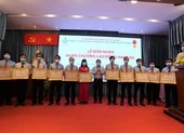 Công ty môi trường đô thị TPHCM đón nhận Huân chương Lao động Hạng Ba