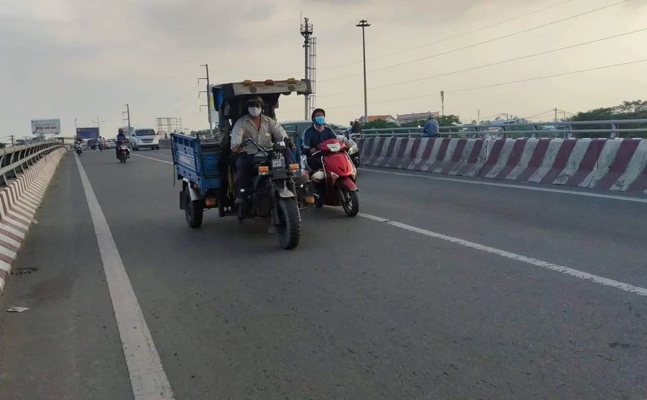 Ngày 22-4, nhiệt độ tăng ở nhiều nơi. Ảnh: NGUYỄN CHÂU