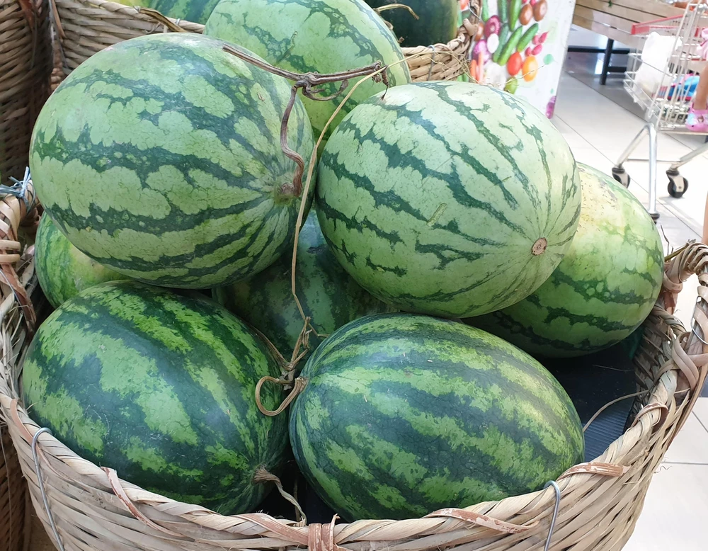 Dưa hấu giúp cung cấp nước cho cơ thể. Ảnh: NGUYÊN VÕ