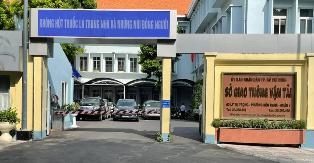 Sở GTVT TP.HCM hưởng ứng tuần lễ Quốc gia không thuốc lá. Ảnh: A.DŨNG