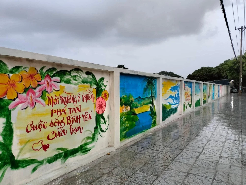 Bãi rác sau khi được chỉnh trang.