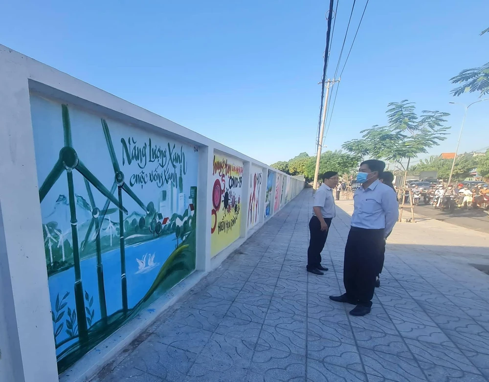 Người dân vô cùng phấn khởi vì tình hình ô nhiễm nơi đây đã được chấm dứt.