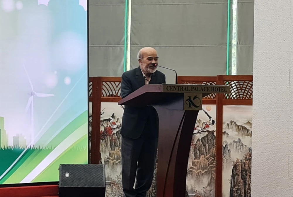 GS Hung Vo- hanh trinh Netzero.jpg