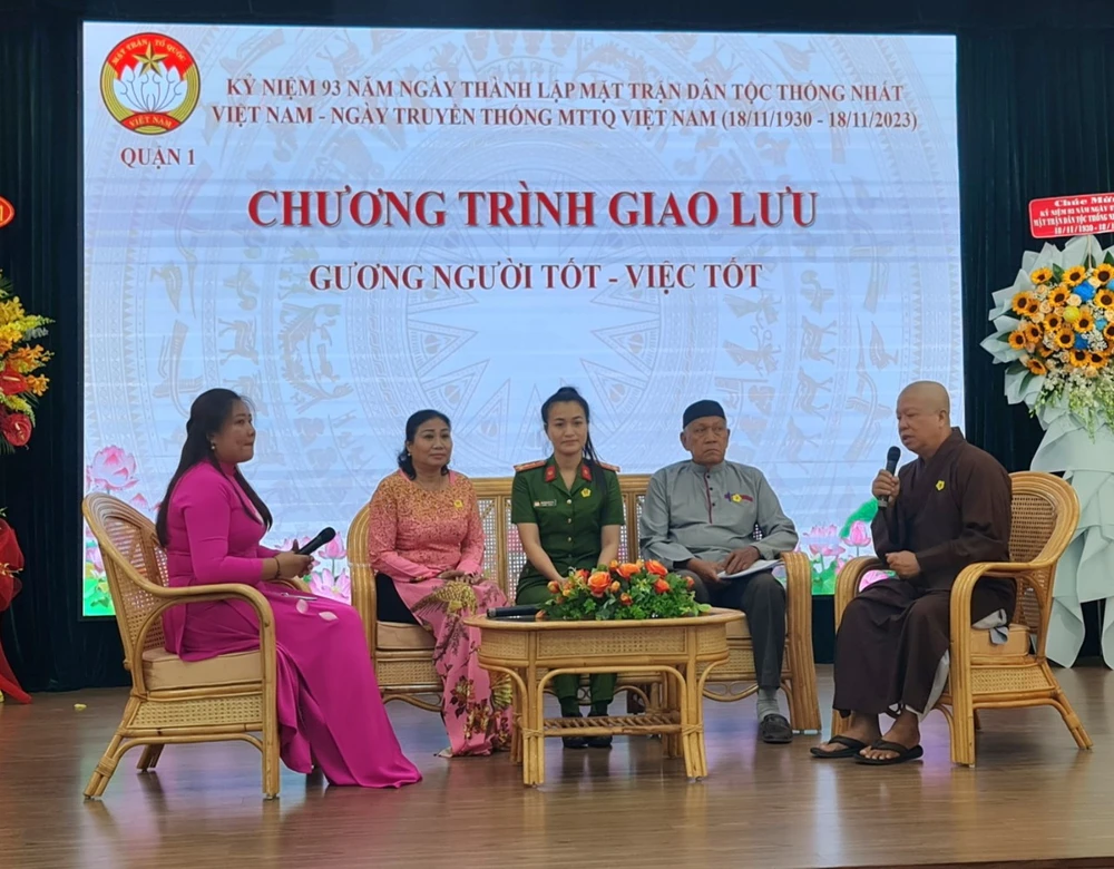 Quận 1 vận động hàng chục tỉ đồng chăm lo cho người nghèo