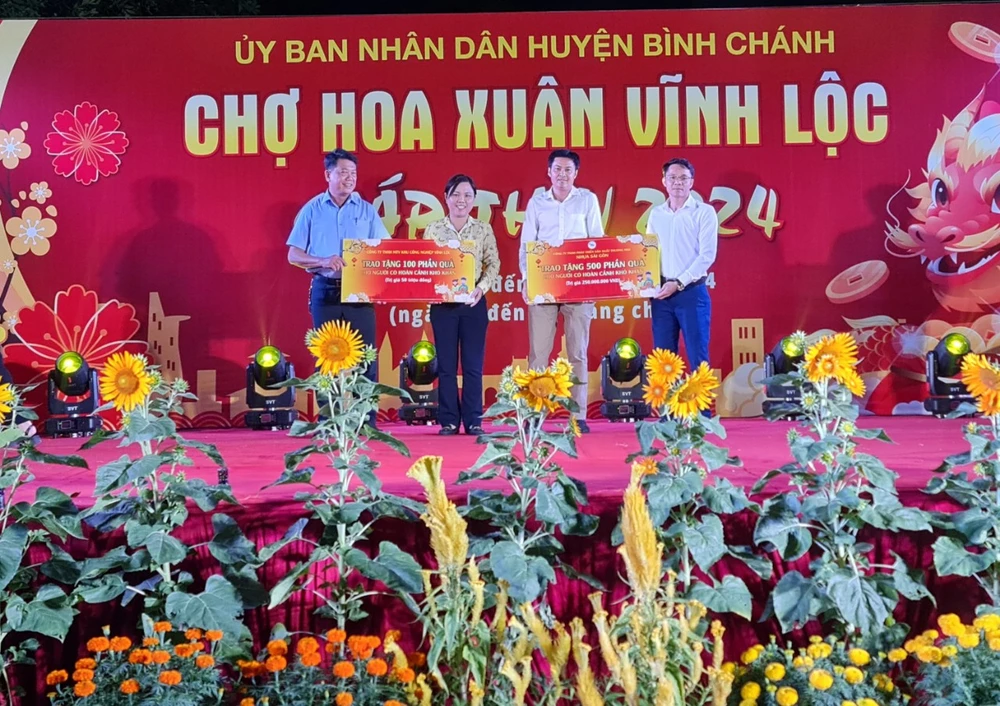 cho-hoa-vinh-loc A 2 .jpg