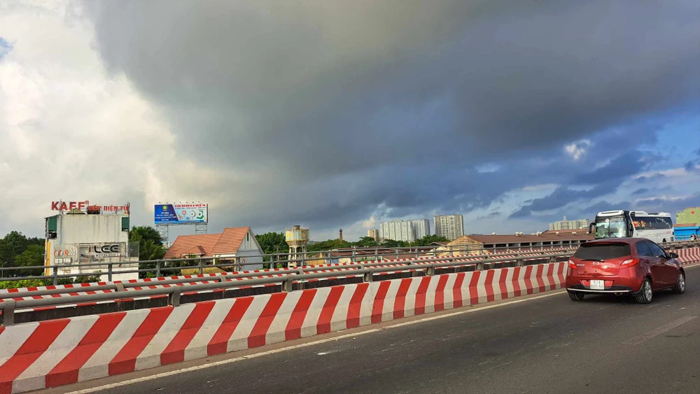 mua o Binh Thanh.jpg