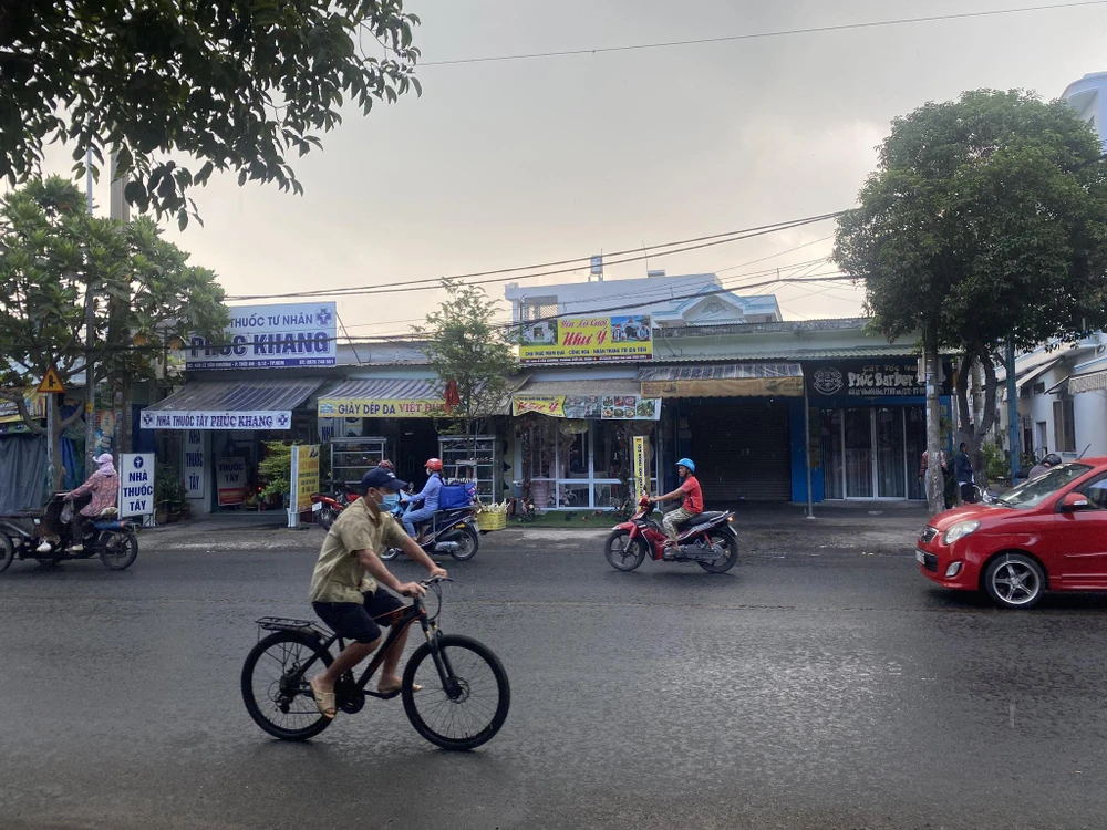 Nhiều khu vực ở TP.HCM đón cơn mưa giải nhiệt