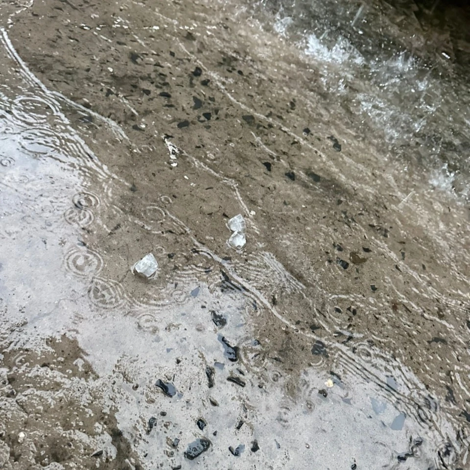 Mưa đá xuất hiện ở TP.HCM liệu có bất thường?