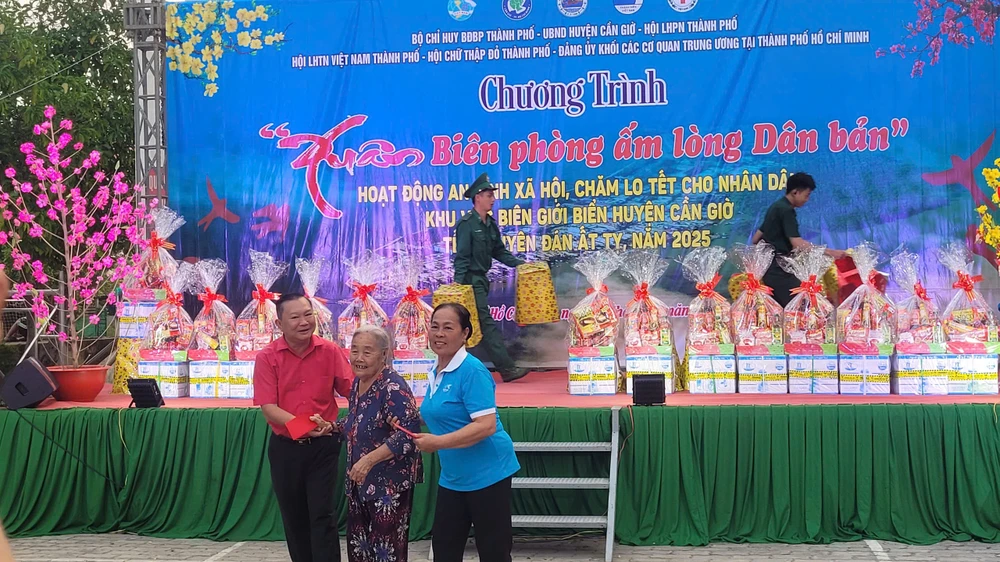 xuân xã đảo cần giờ.jpg