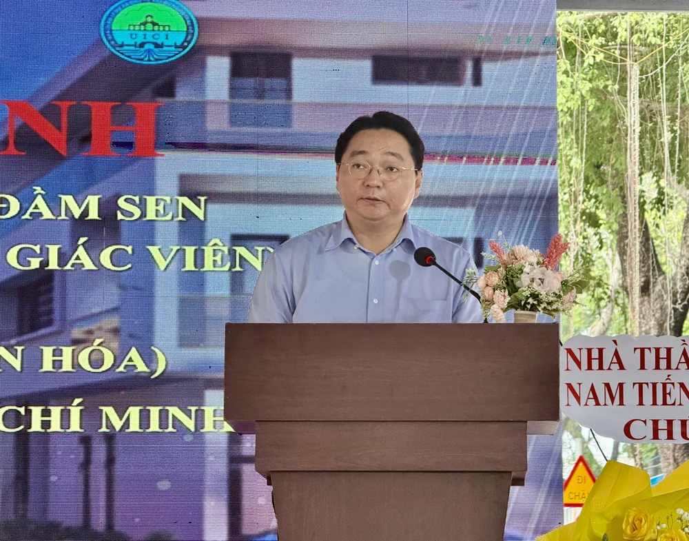 công trình khu vực đầm sen 7.jpg
