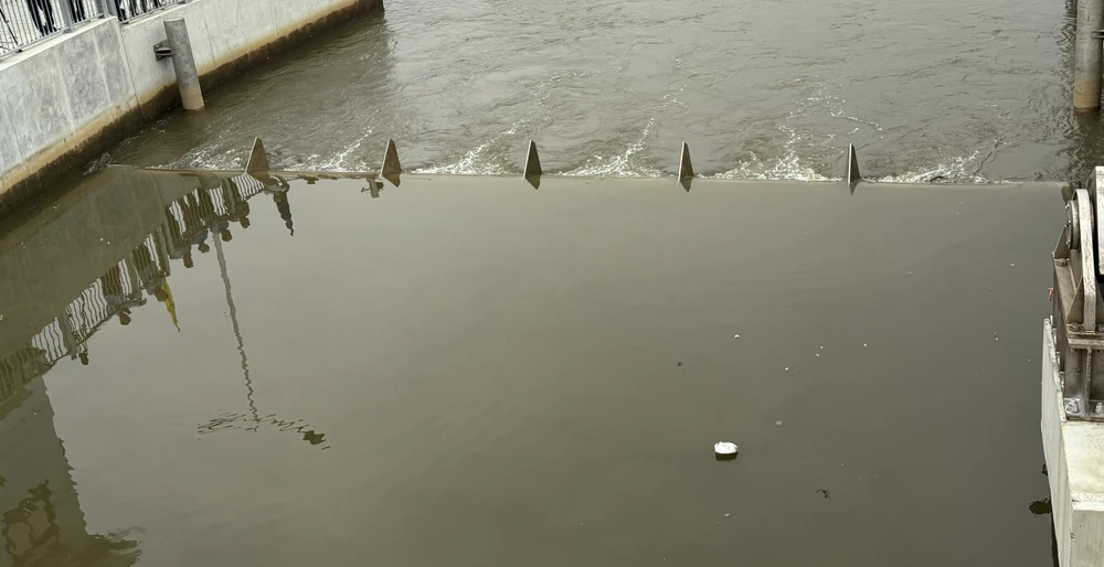 cống ngăn triều 4.jpg