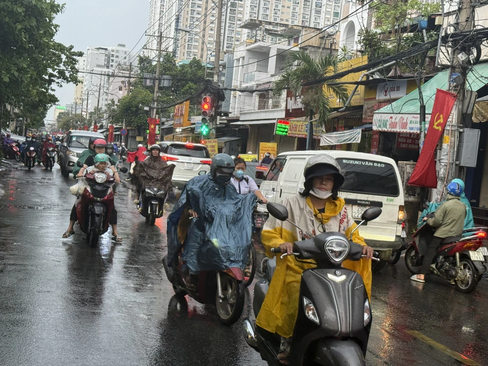 Hôm nay mưa sẽ tăng ở TP.HCM và nhiều nơi ở khu vực Nam Bộ