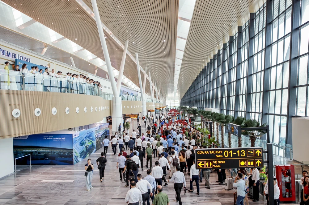 nhà ga T3 cong trình tiêu biểu.jpg