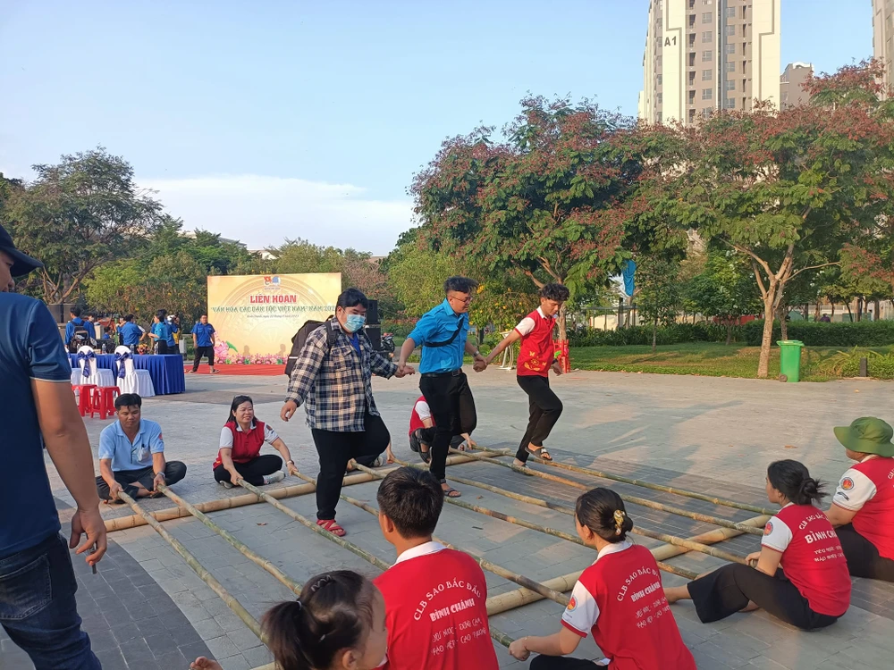 huyện bình chánh giải trí 1 (6).jpg