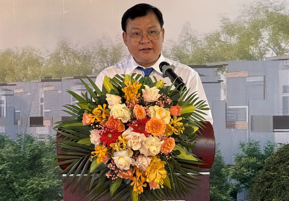 thông xe kỹ thuật kênh tham lương bến cát3.jpg