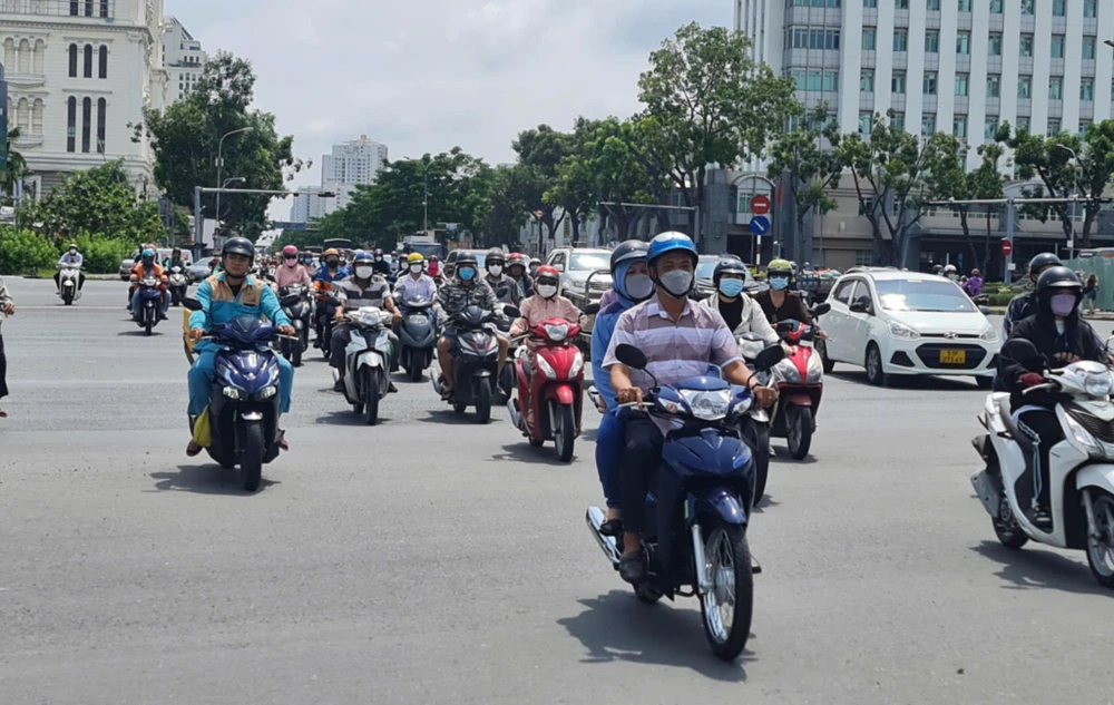 Sở Xây dựng TP.HCM nghiên cứu hạn chế phương tiện giao thông có mức độ phát thải cao