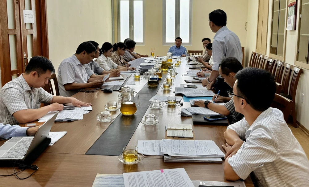 TP.HCM gỡ vướng để cấp sổ hồng cho hàng ngàn căn hộ