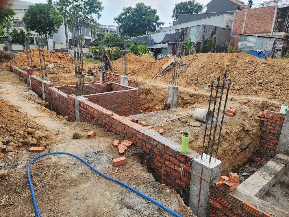 Sở Xây dựng kiến nghị được thí điểm miễn giấy phép xây dựng đối với nhà ở riêng lẻ có quy mô dưới 7 tầng thuộc khu vực có quy hoạch chi tiết 1/500. Ảnh: NC