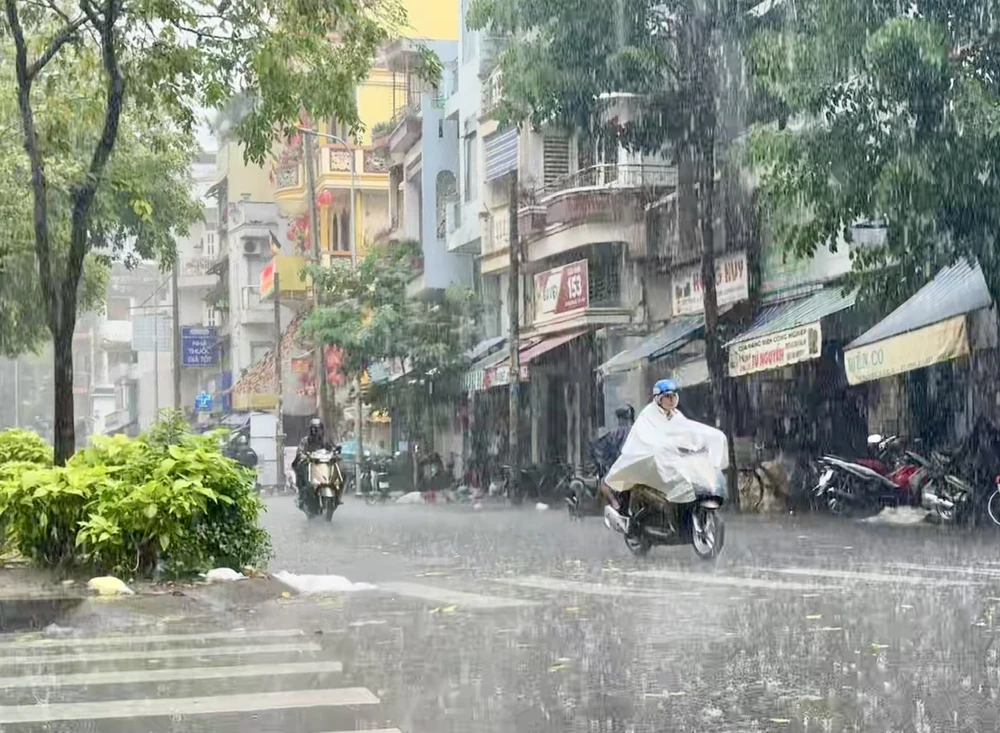 Thời tiết TP.HCM và các tỉnh Nam Bộ còn ảnh hưởng do bão số 3?