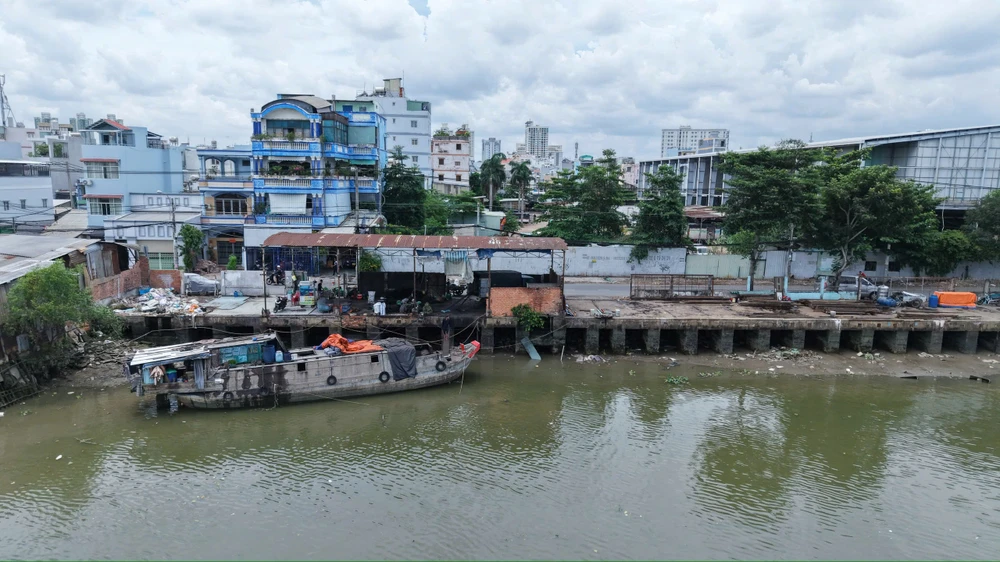 cải tạo kênh đôi 1.jpg