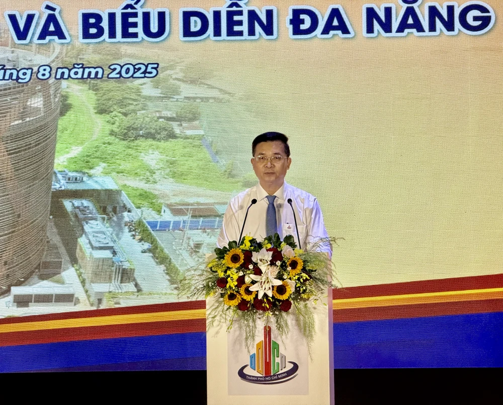 khánh thành rạp xiếc 3 ông thanh.jpg