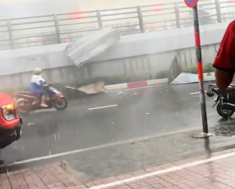 cơn mưa chiều 7.jpg