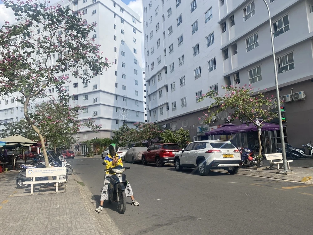 TP.HCM: Người đi làm xa sẽ được xem xét hưởng chính sách hỗ trợ về nhà ở xã hội