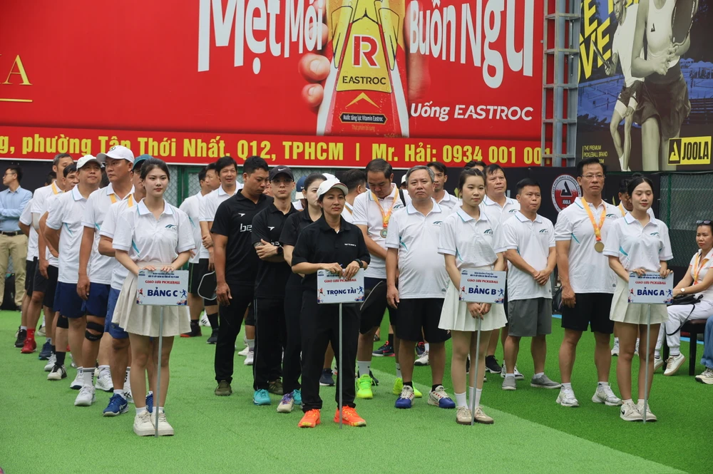 ảnh hưởng do bão 5.jpg