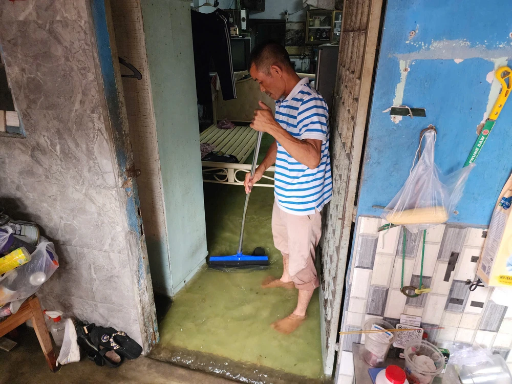 ngập do triều cường và mưa 2.jpg