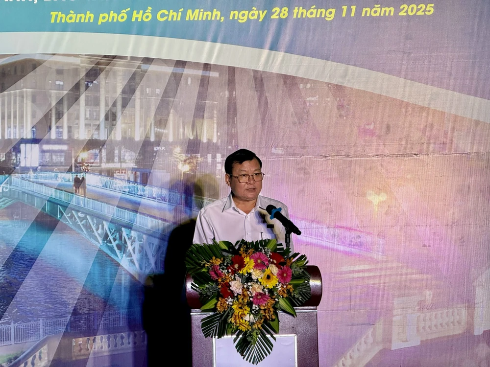 khánh thành chiếu sáng 6.jpg