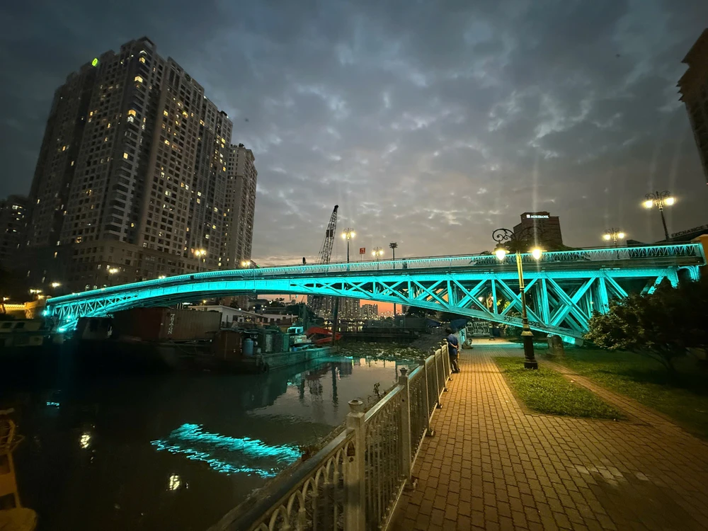 khánh thành chiếu sáng 8.jpg